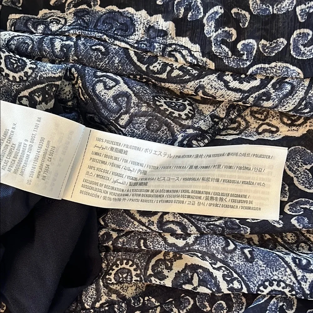 Hollister Blue Off-Shoulder Sundress Maxi - Picture 3 of 3